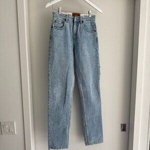 ROSS THOMSON JEANS | Vintage Jeans (slight rips)